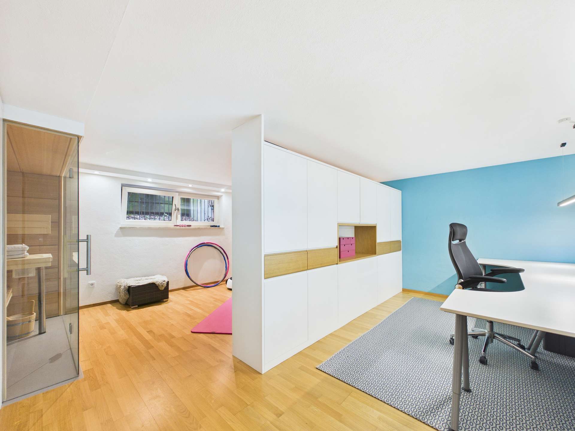 Wellness-Bereich & Arbeitszimm