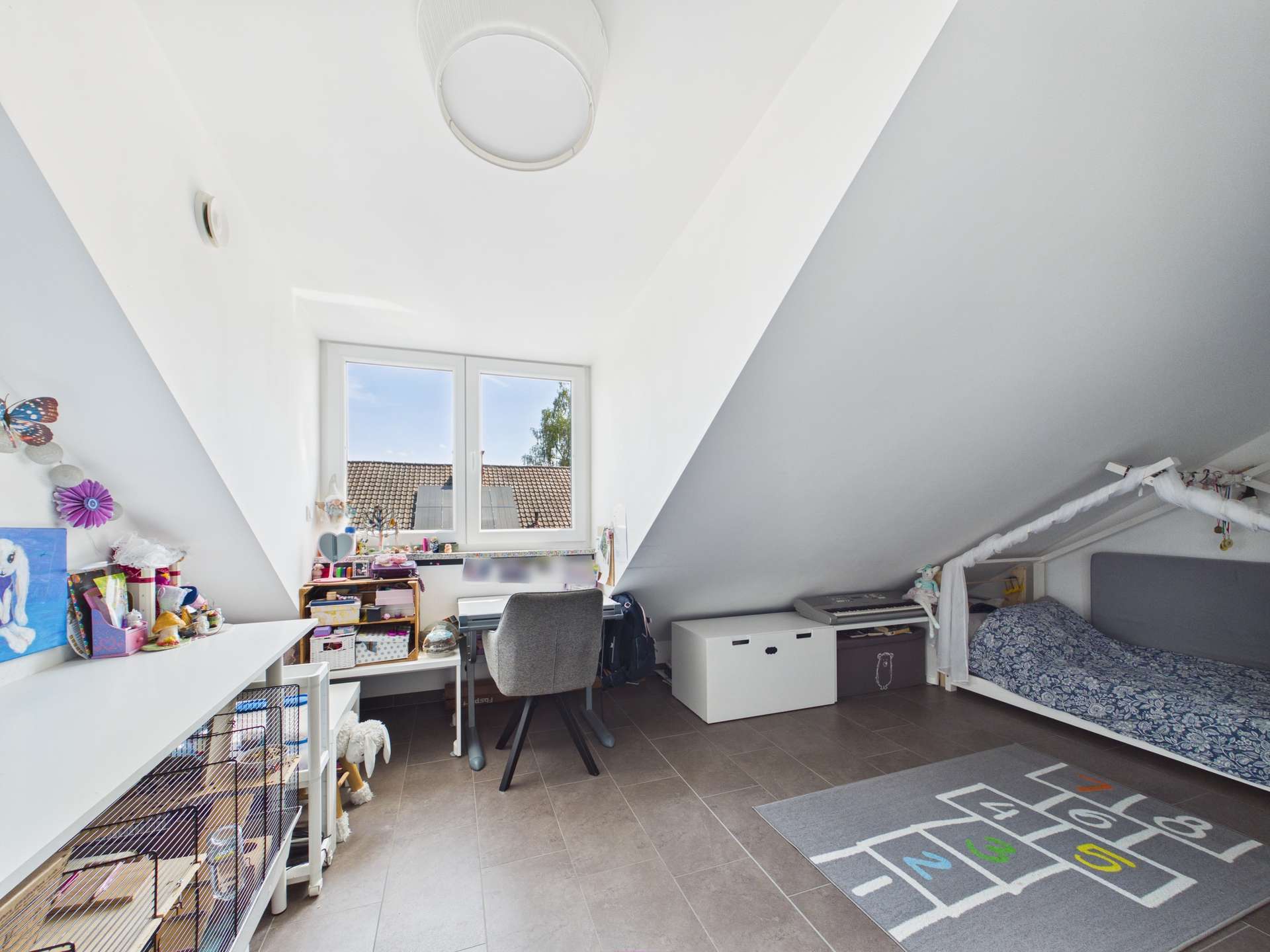 Schlafzimmer 2