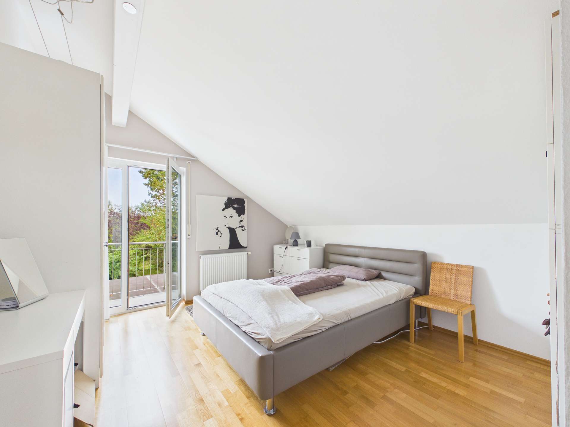 Schlafzimmer 2