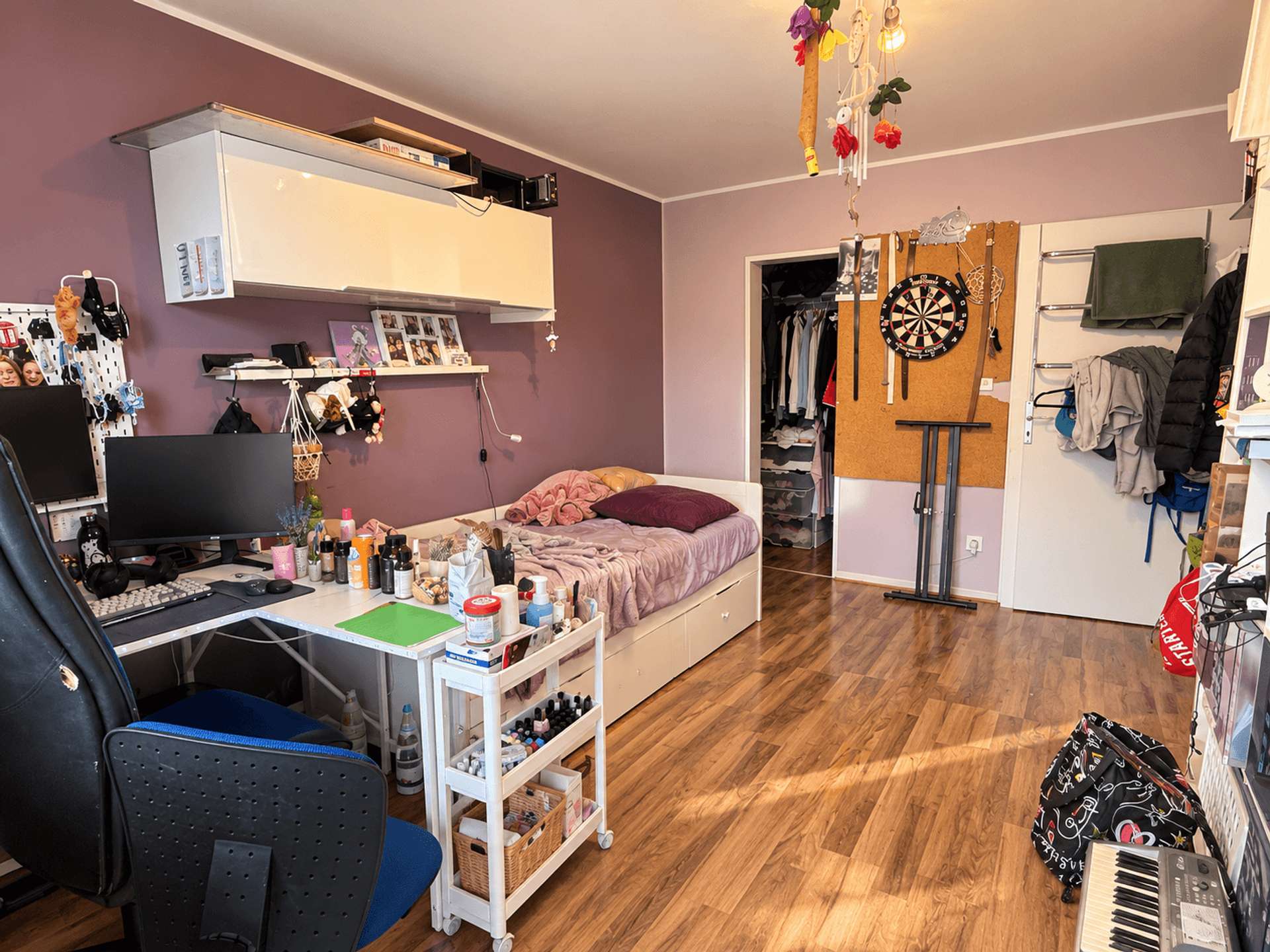 Schlafzimmer 2