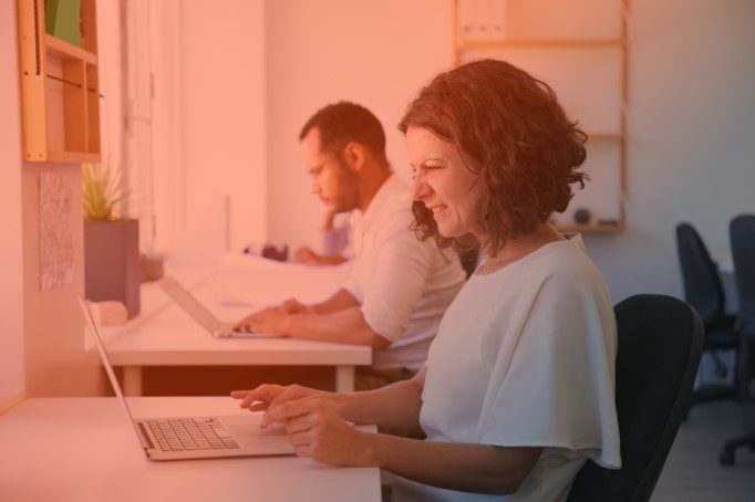 Custo por Funcionário: Como calcular, reduzir e otimizar investimentos na sua empresa