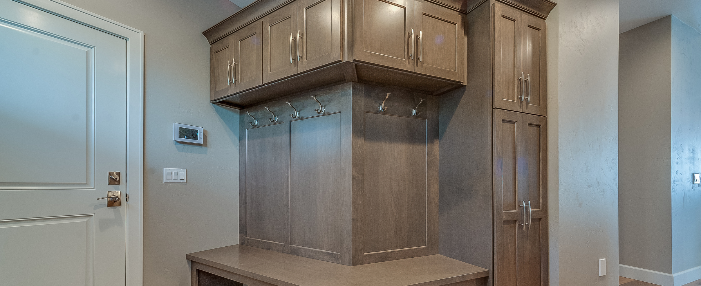 Connecticut Mudroom Ideas: Benches, Cubbies, Durable Floors