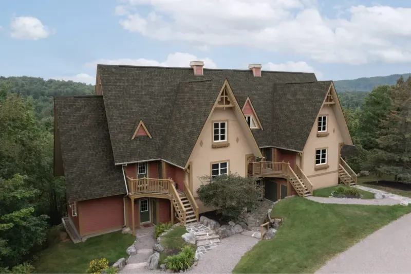 Dynasty Performance shingles with Class 3 impact hail protection installed on Ontario home delivering outstanding weather protection by Lodde Roofing