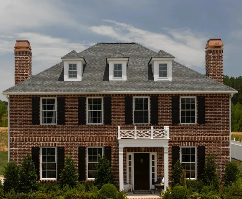 CertainTeed Landmark shingles installed on colonial style Ontario home providing exceptional value with UL Class A fire resistance by Lodde Roofing