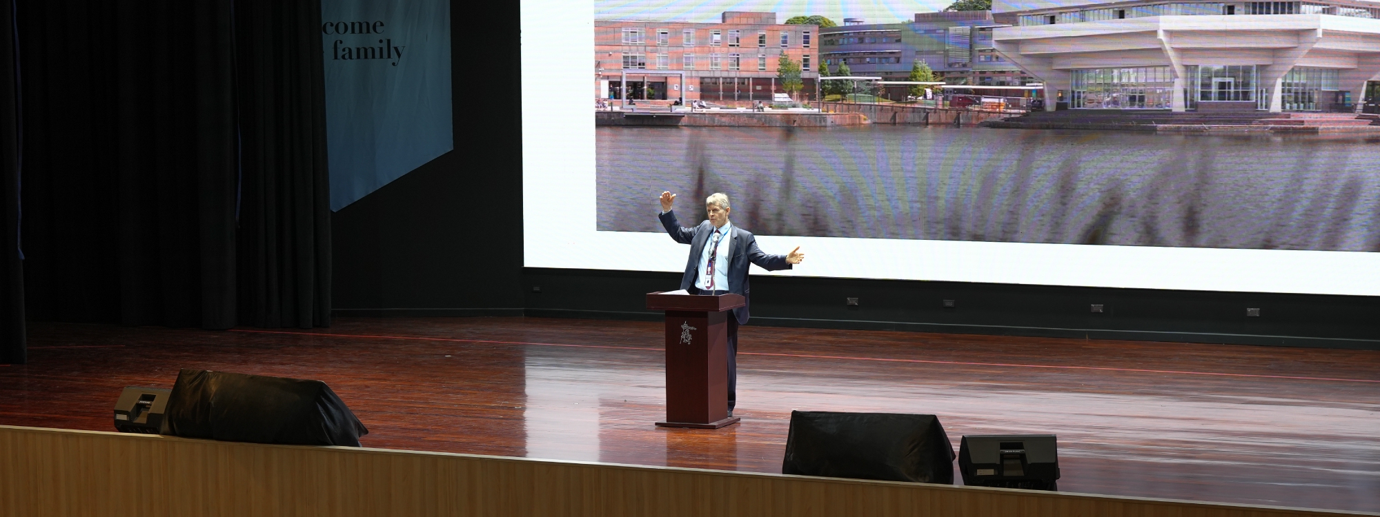 UK Universities Information Evening with Mr Andrew Halls, OBE