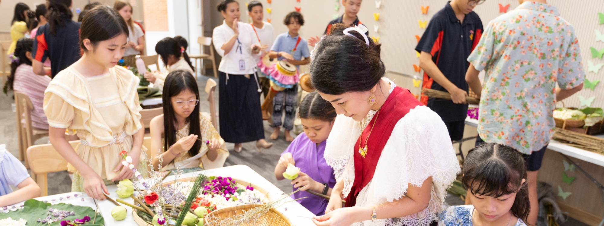 Celebrating Loy Krathong at King’s Bangkok