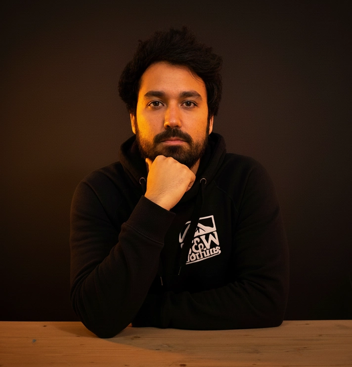 portrait d'arnaud chatellier caverivière, responsable du woop studio