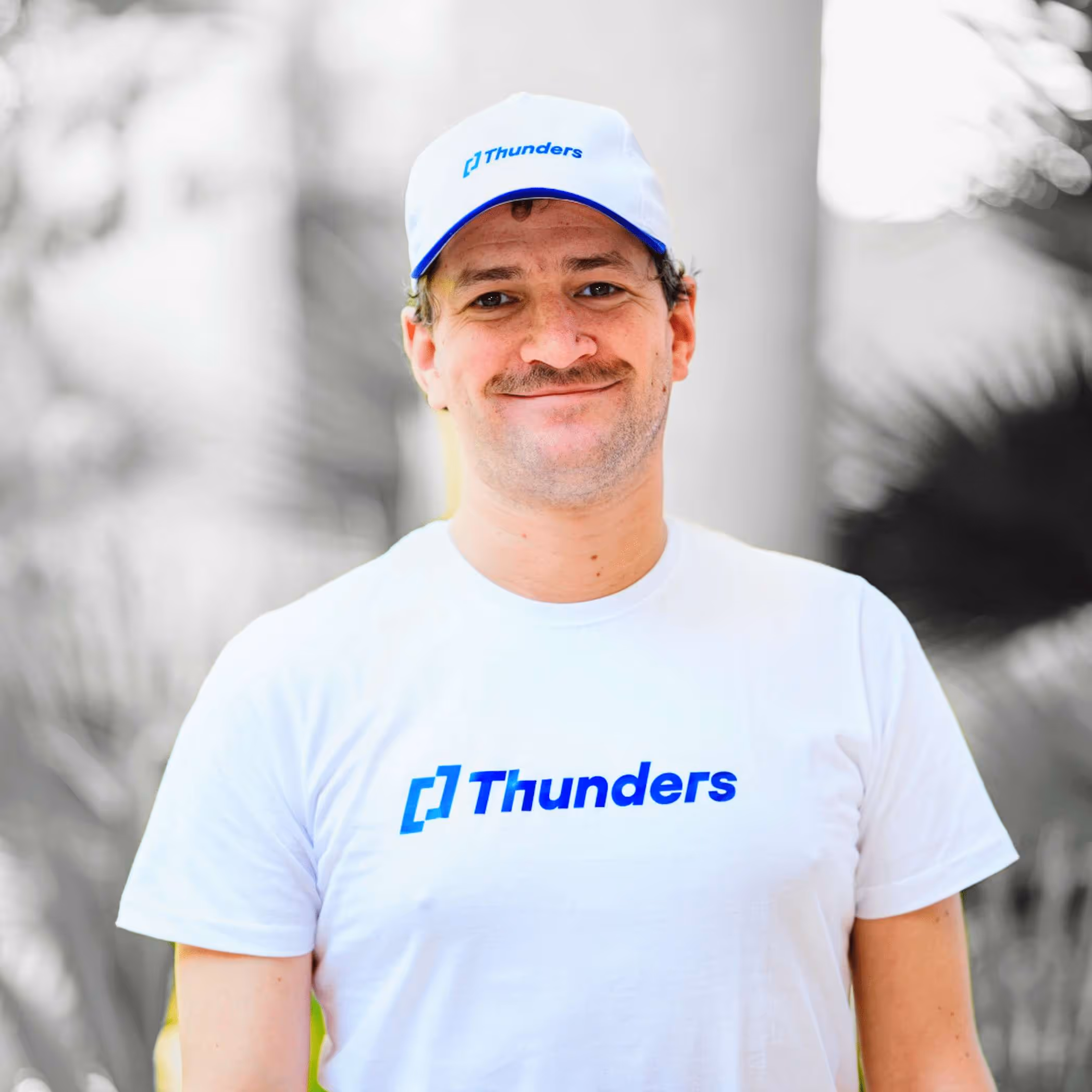 Romain's portrait photo