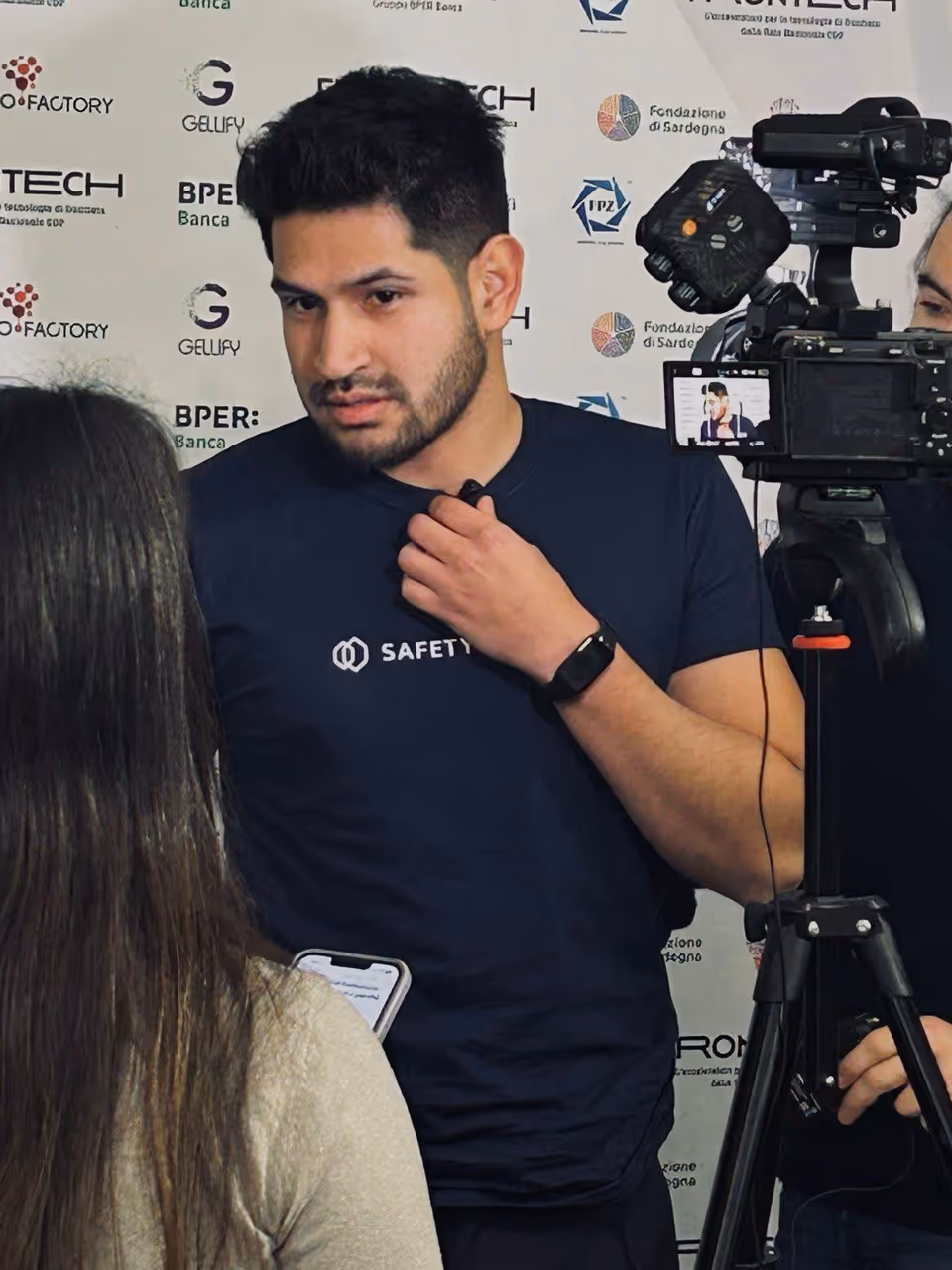 image of tech solutions demonstration (for a hr tech)