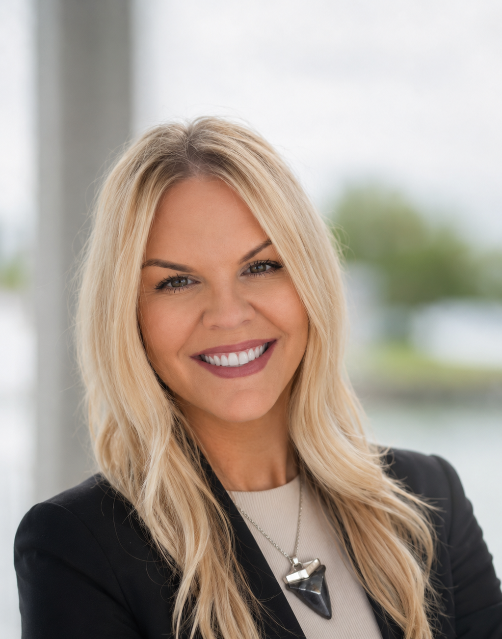 headshot of Amanda Groff