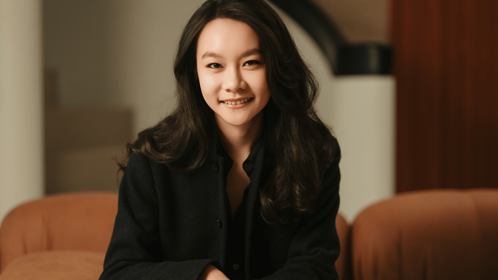 As the CEO and co-founder of Utopai Studios, Cecilia is spearheading the transformation of how industries create and engage with 3D worlds. A futurist, entrepreneur, and visionary leader, Cecilia has a unique ability to approach challenges from unconventional angles and has demonstrated a strong knack for solving complex problems throughout her career.