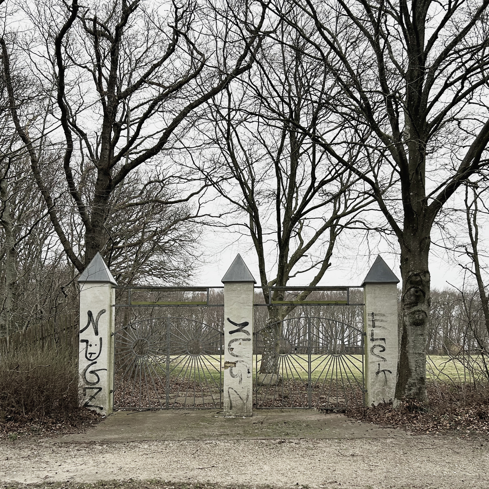 The gates from the old stadium. photo: Schønherr