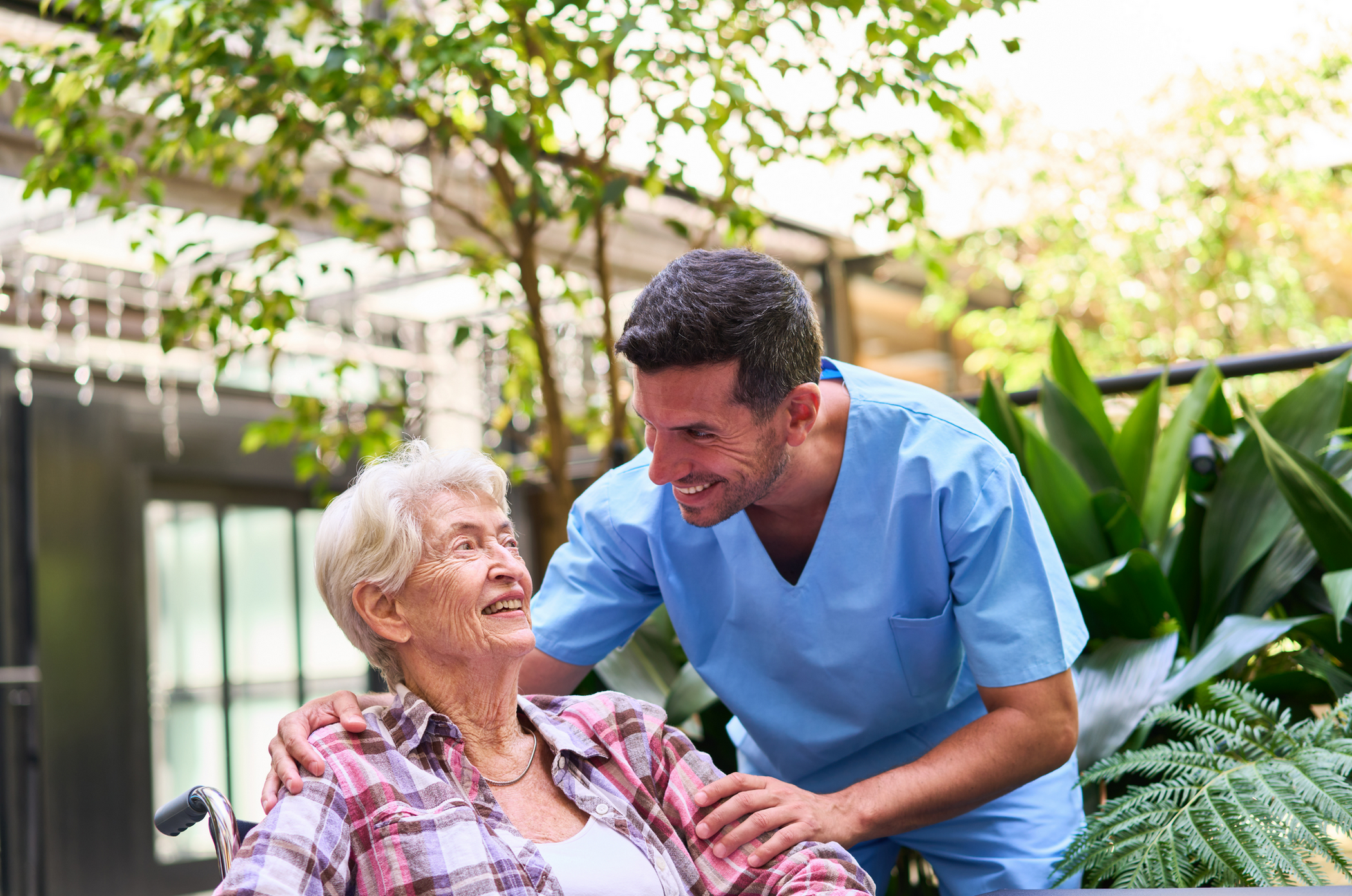 How to choose a senior care facility with compassion 