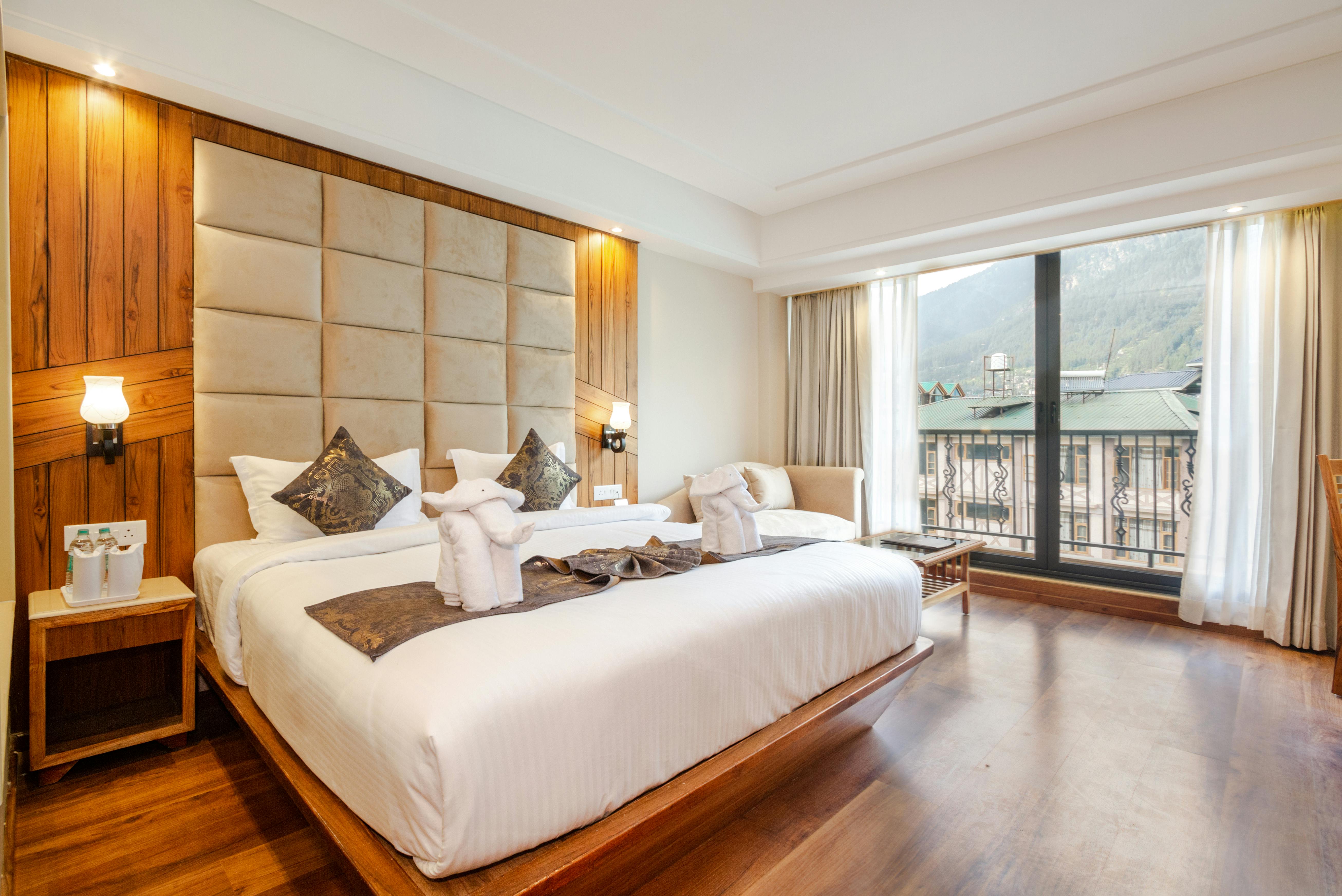 How to Become an Airbnb Superhost