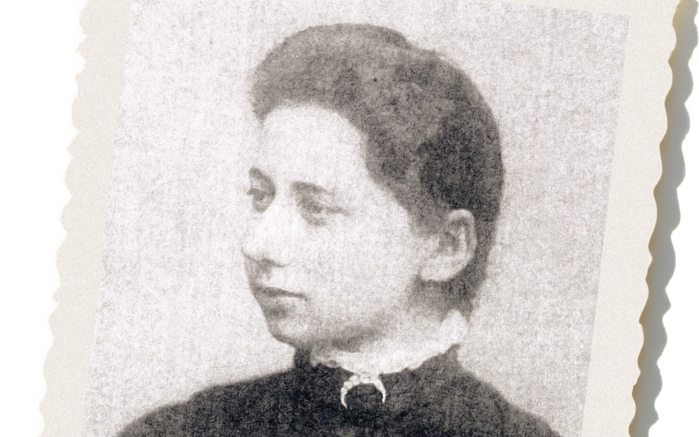 Sarah Vasen: A Pioneer in Obstetrics and Hospital Leadership