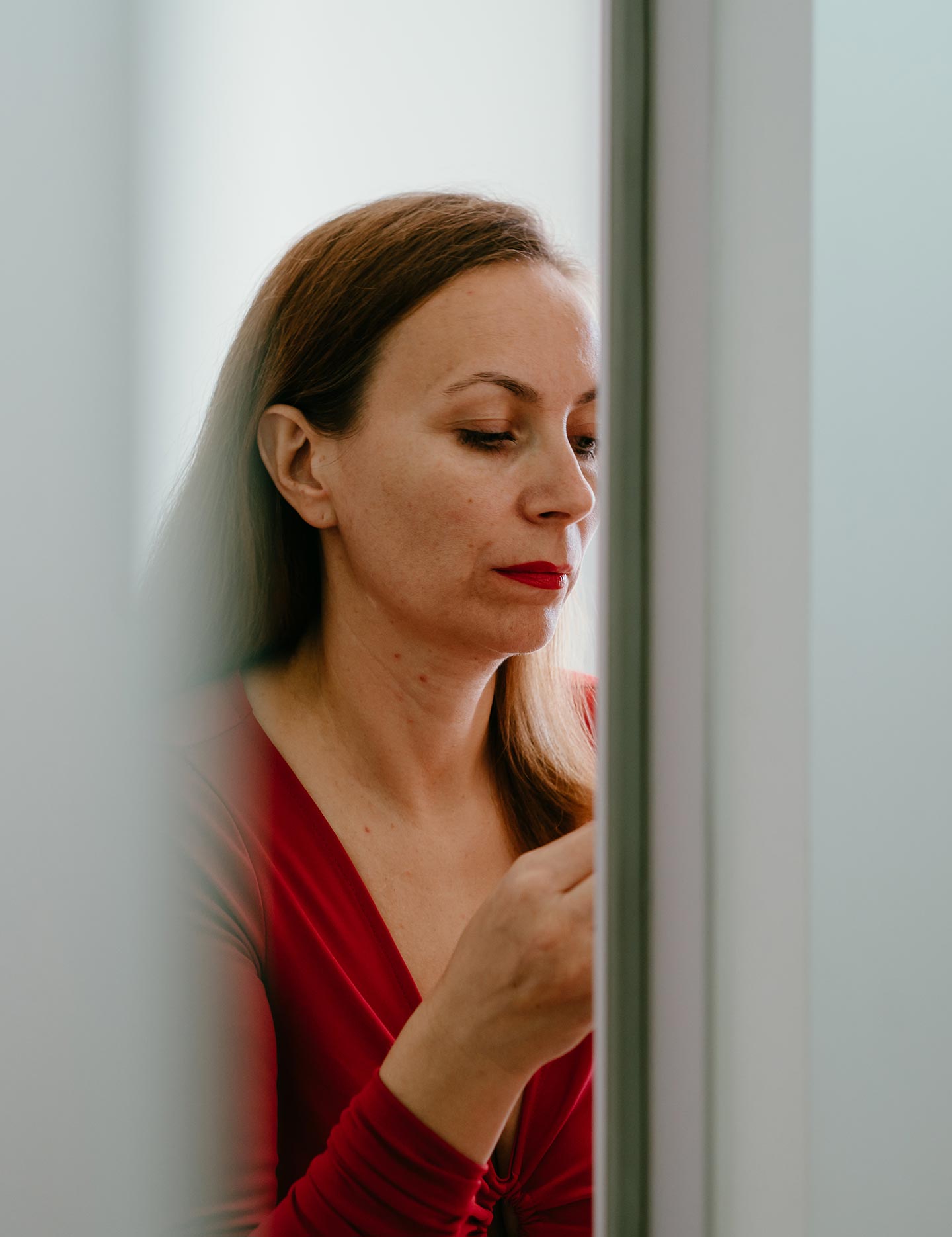 Should Women Start Menopause Hormone Therapy Before Menopause Begins? 