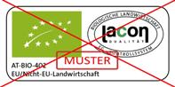 Logo mit EU-Bio-Siegel, ECOCERT-Symbol und Aufschrift EU/Nicht-EU-Landwirtschaft mit rotem Text „MUSTER“ und rotem Kreuz.
