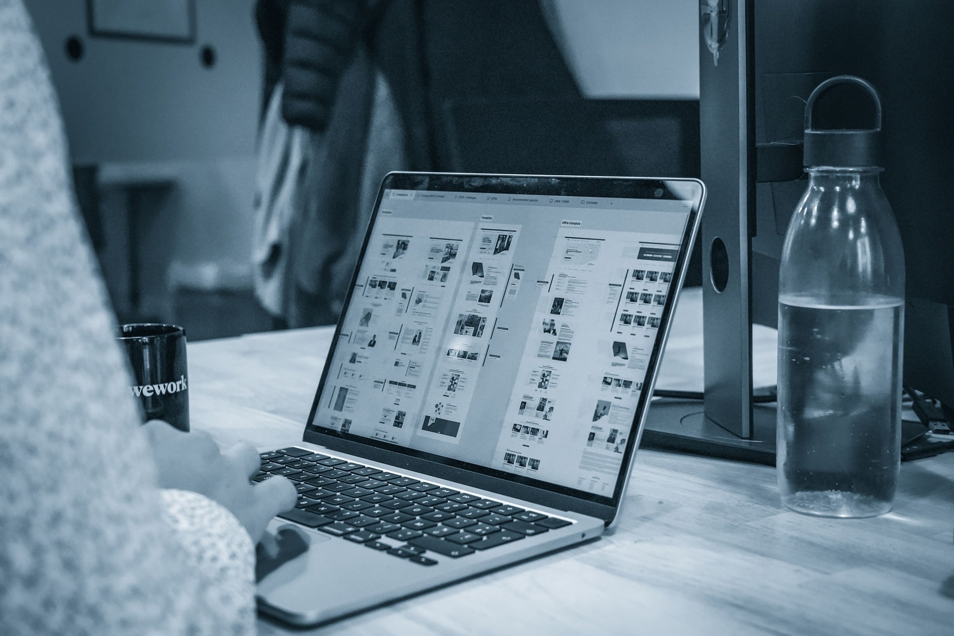 Emplyé UXIA au bureau