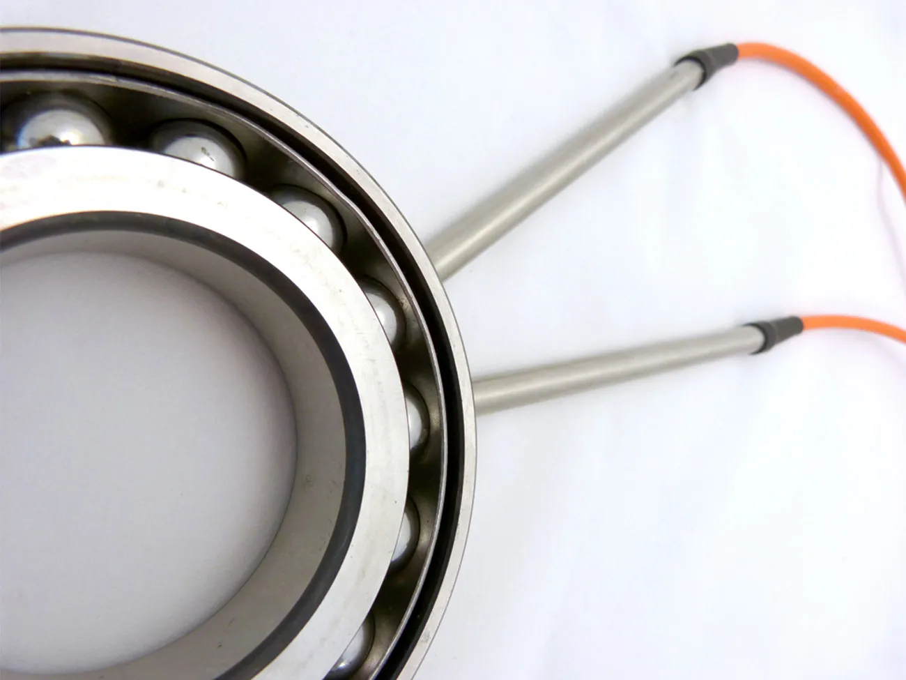 Wälzlager-Messtechnik mit Ultraschall