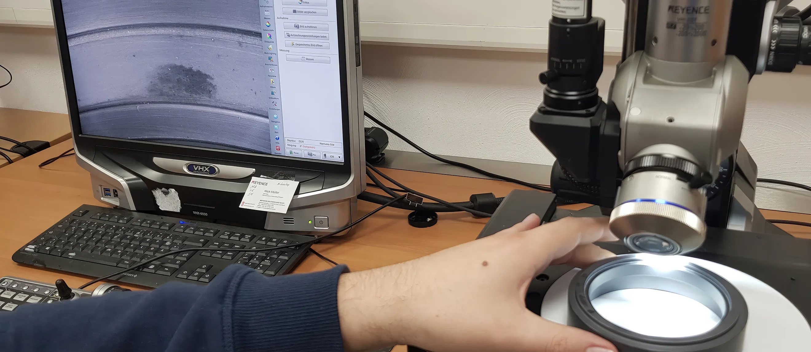Begutachtung mittels Mikroskop