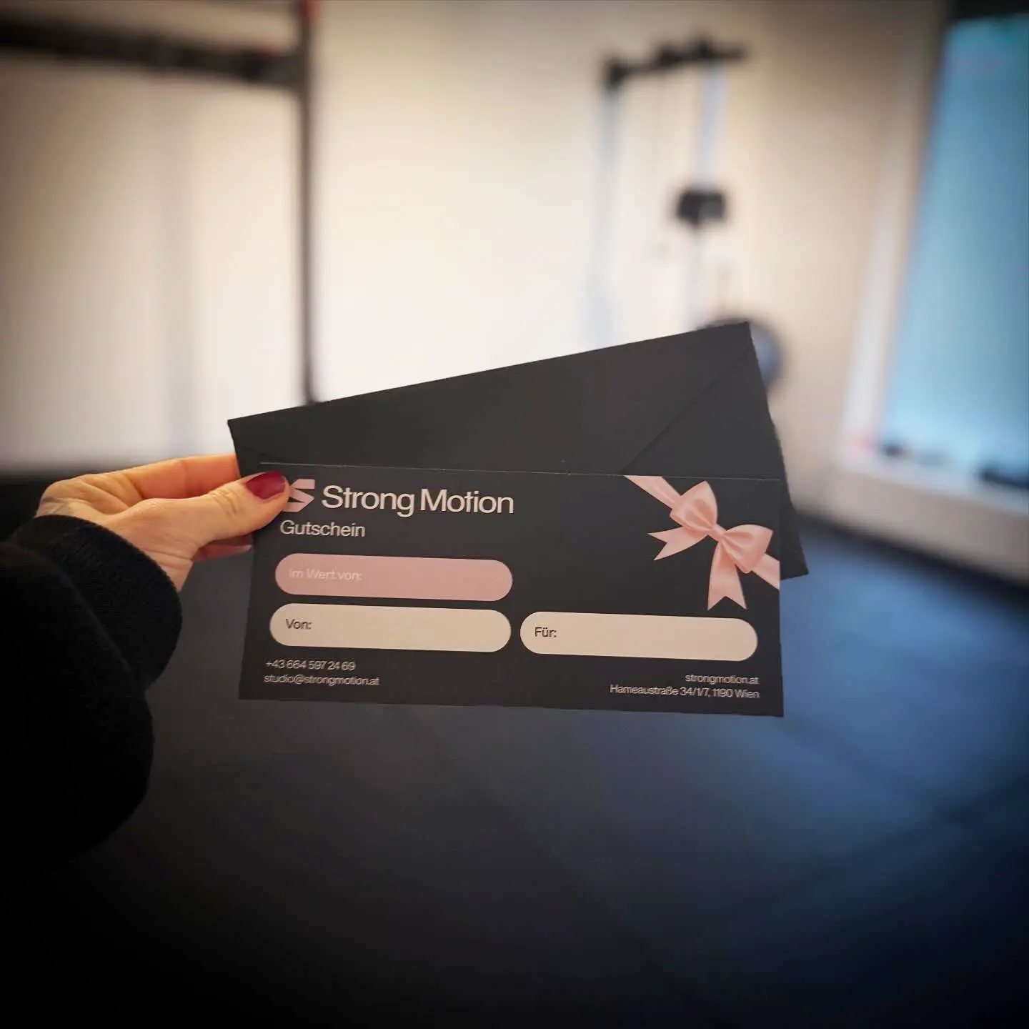 Strong Motion Gutschein als Geschenk für Training, Fitness und weitere Angebote.