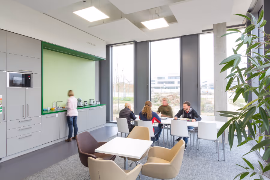 Der Standort wurde ab 2013 auf dem Gelände der ehemaligen Nibelungenkaserne entwickelt und 2016 mit der Eröffnung der TechBase als Herzstück des TechCampus vollendet.