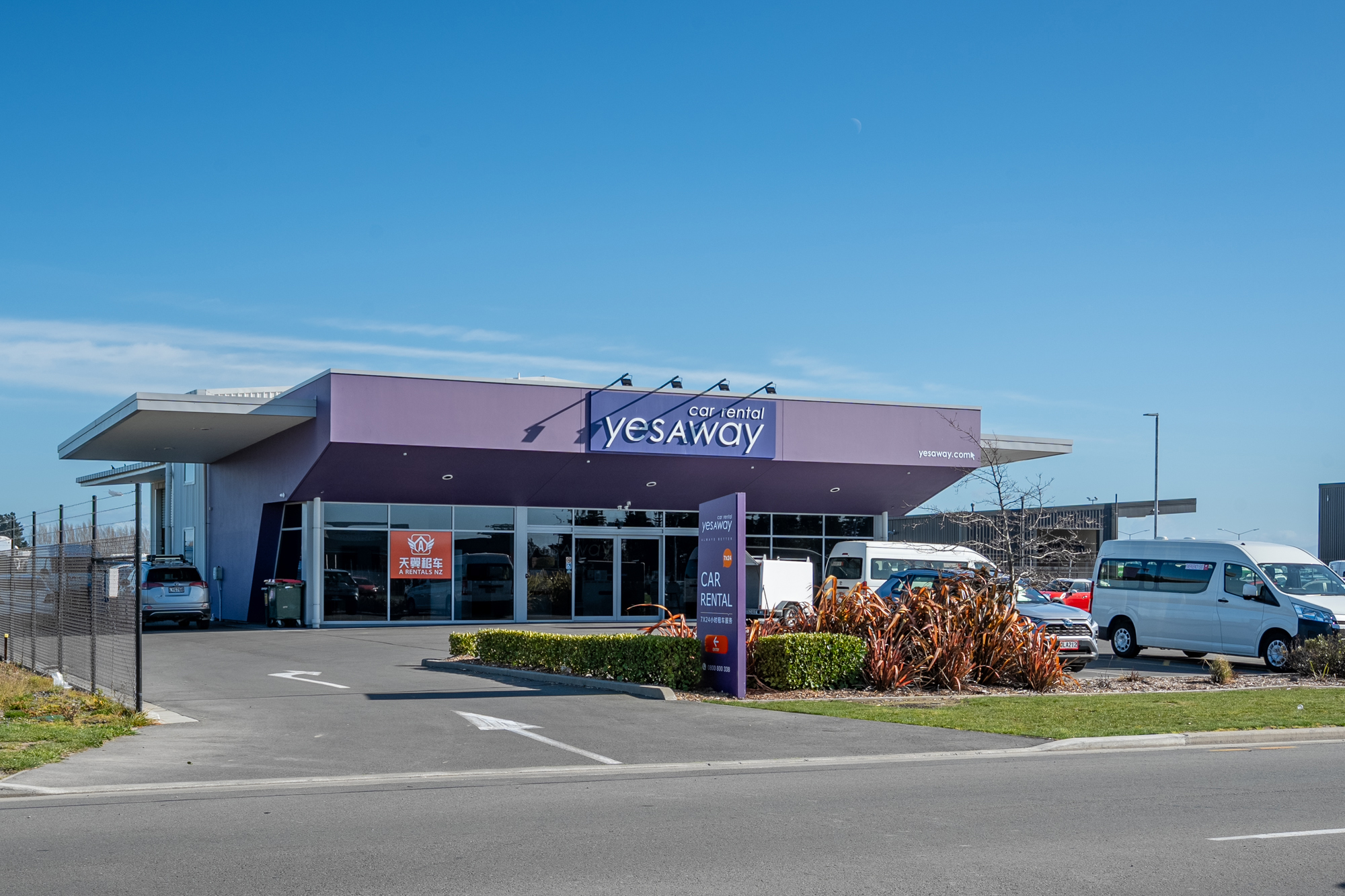Outside of Yesaway Car Rentals building