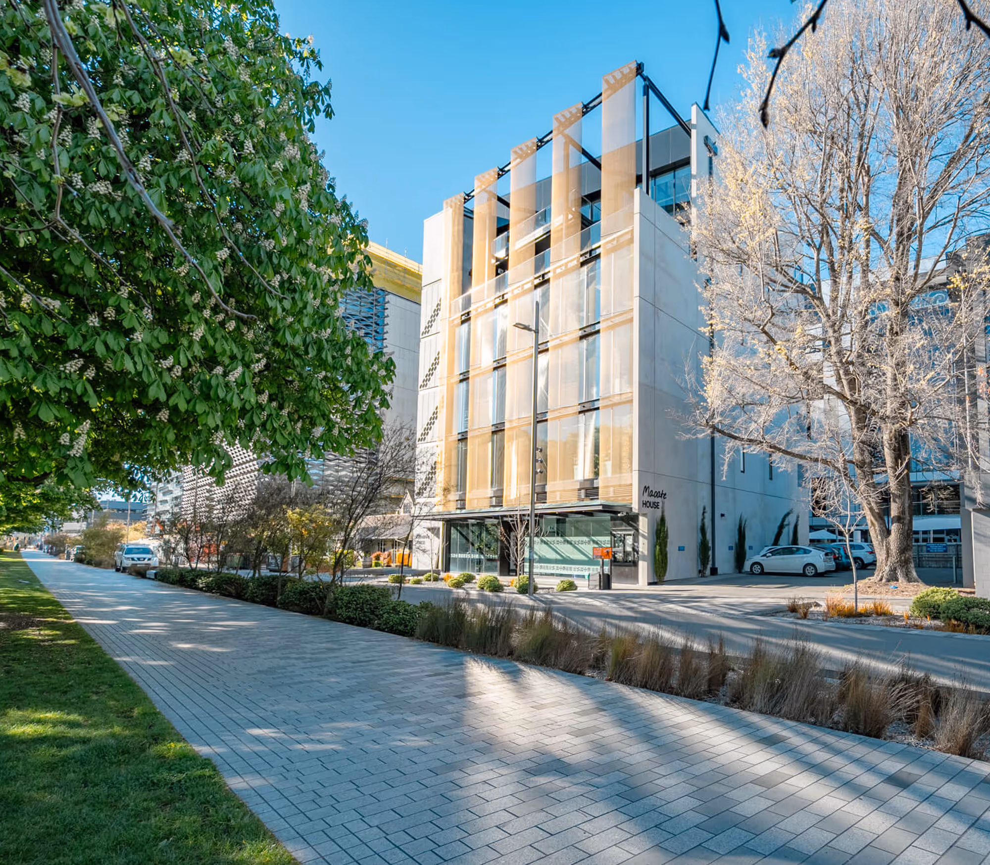 Street view of 12 Oxford Terrace