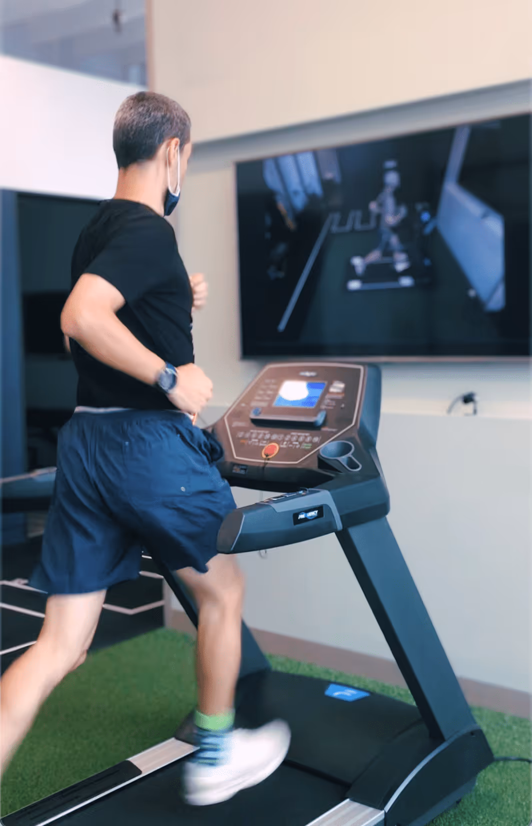 Treadmill running analysis in Toronto