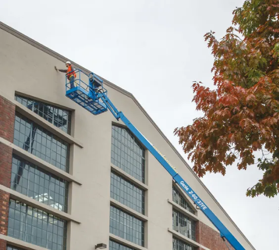 Plataformas Elevatórias para Instalação e Manutenção Predial