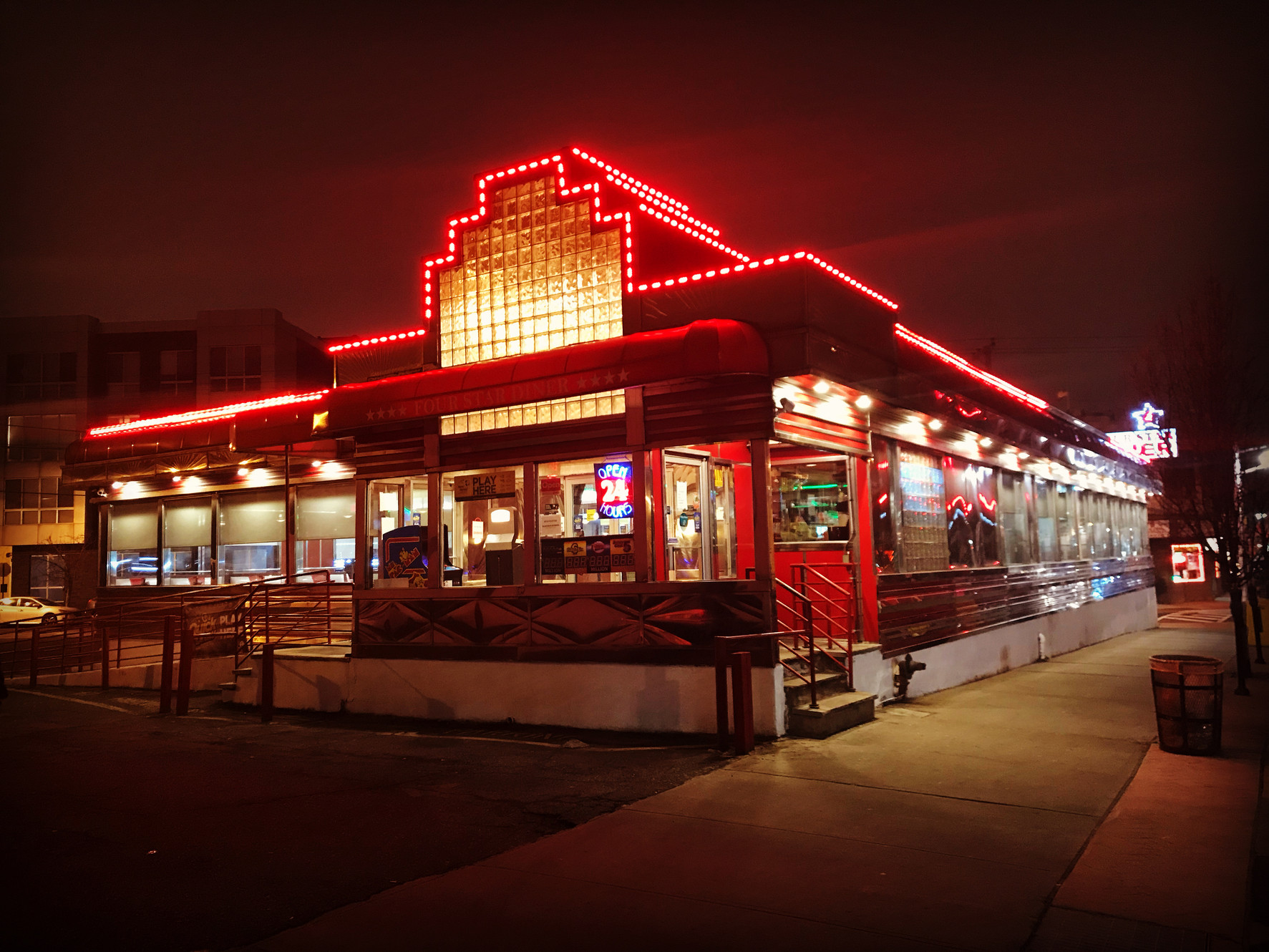 Star Diner : Brand & Sales Scaling