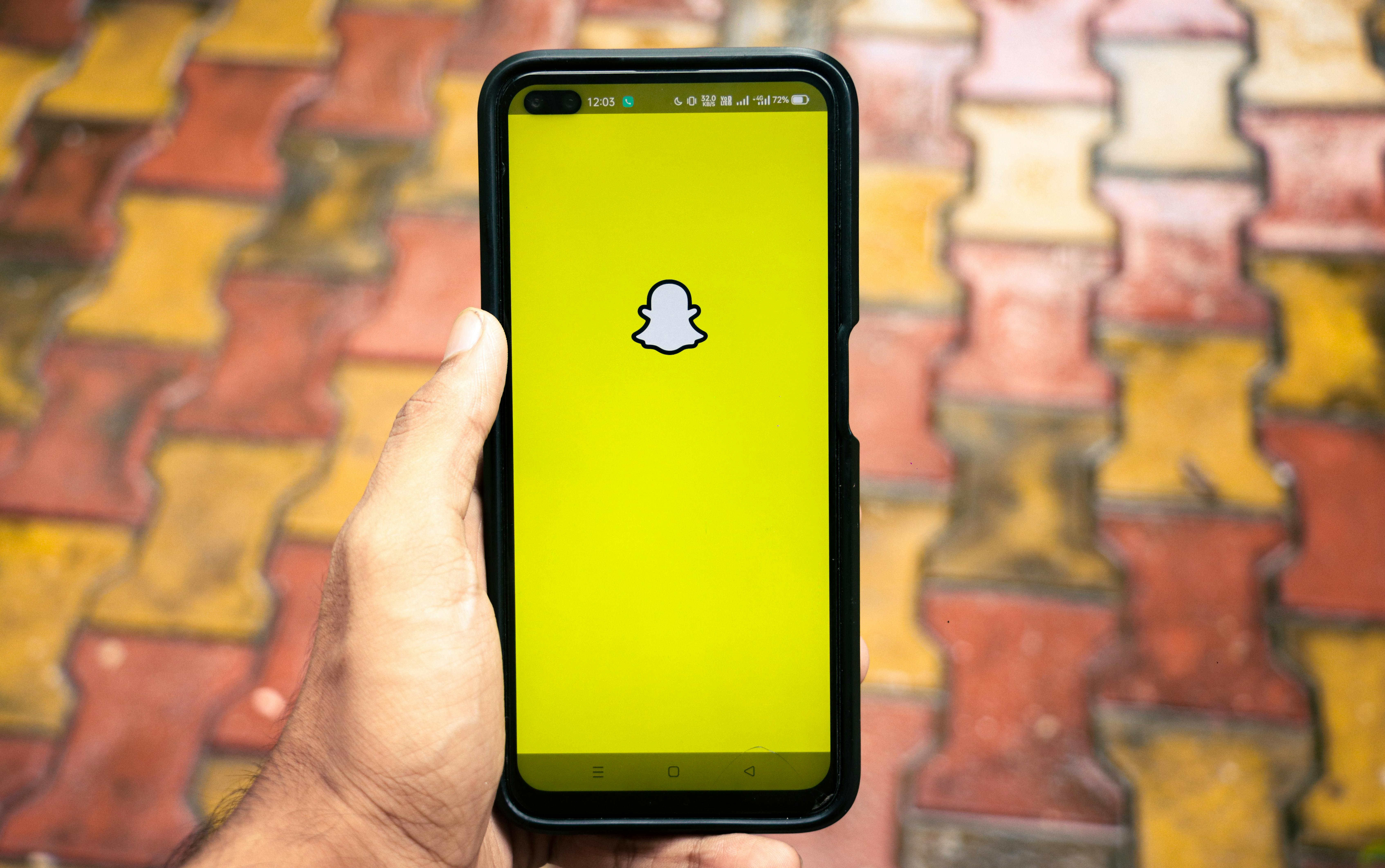 DigiCom Dispatch: What Snapchat’s New Agency Program Means for Media Buyers