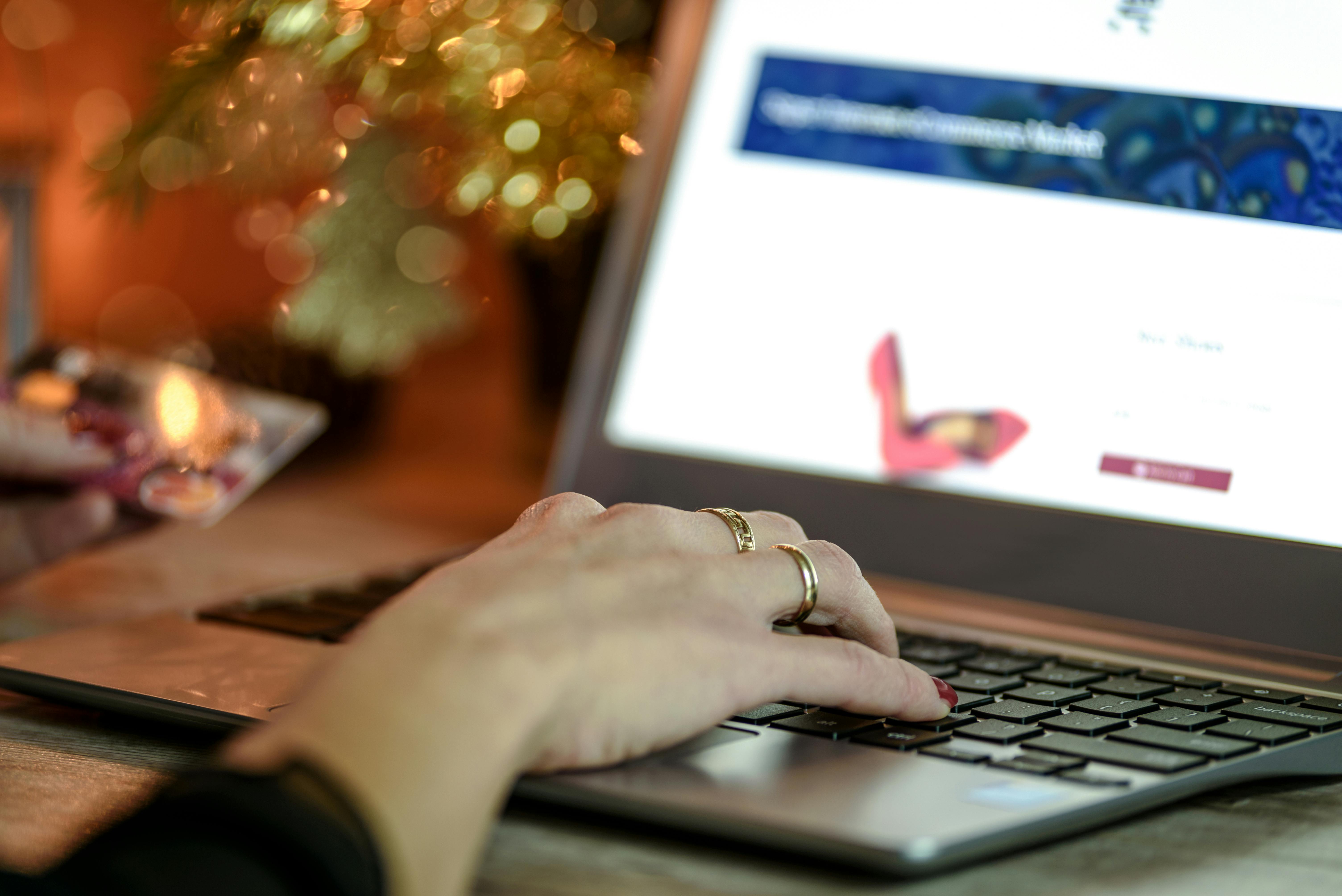 New Ad Features to Help You Crush Your Holiday Campaigns!