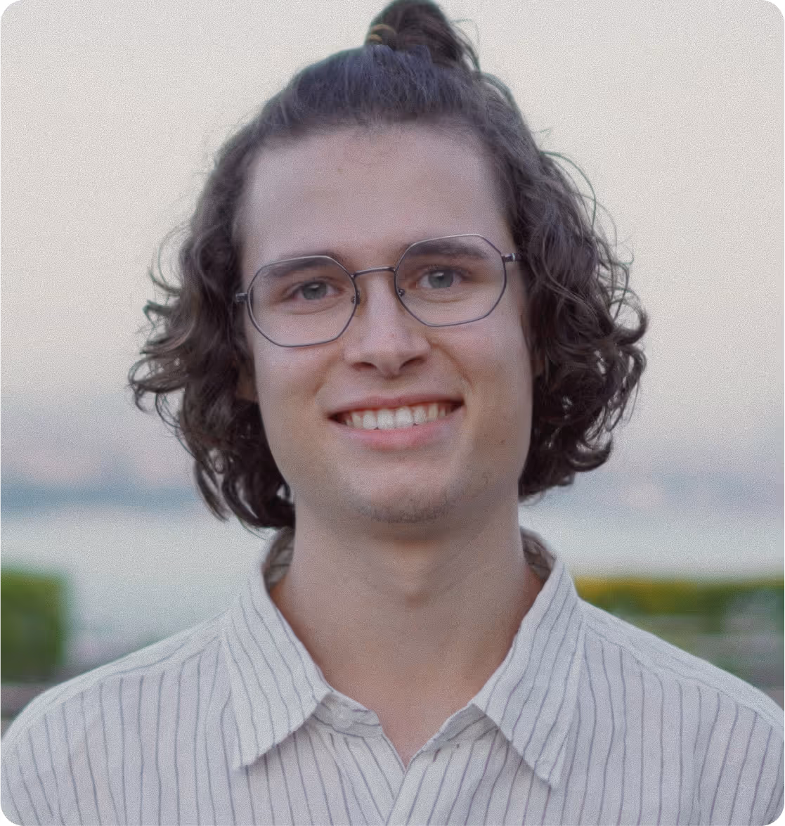 Artemy Belousov photo