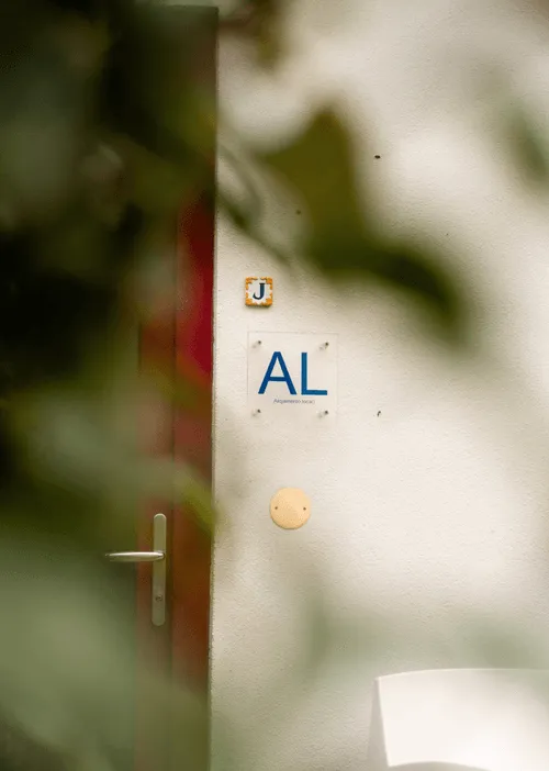 Image of a red door.