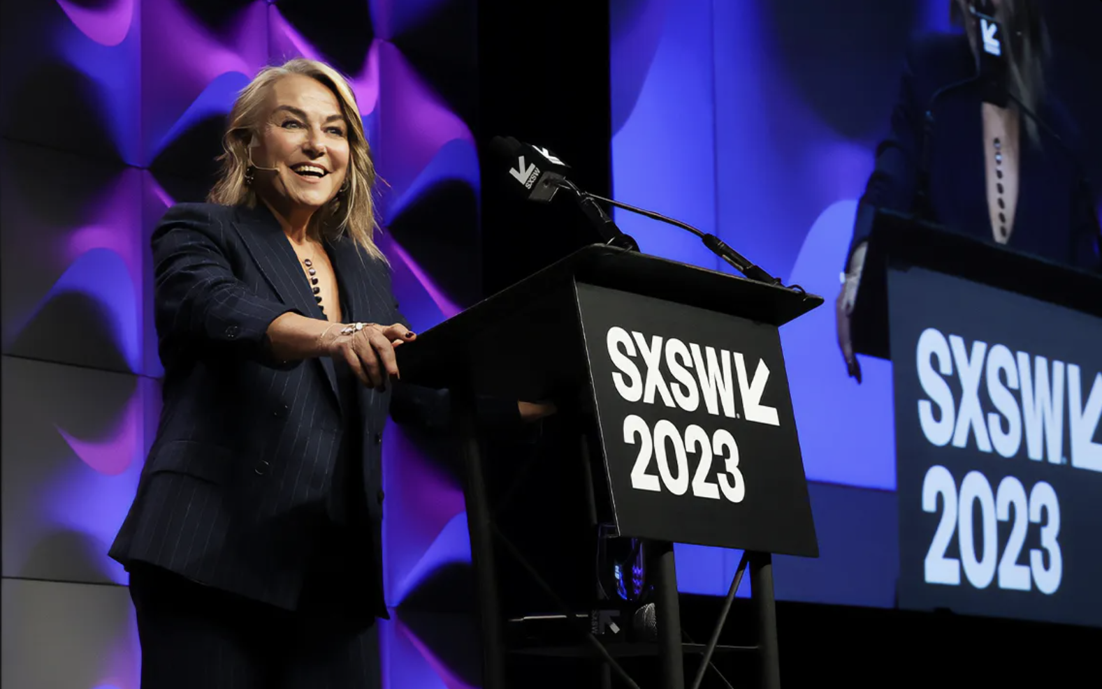 A.I. and Modern Love podcast episode