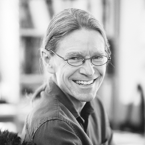 Portrait of Dr. Thor Hanson