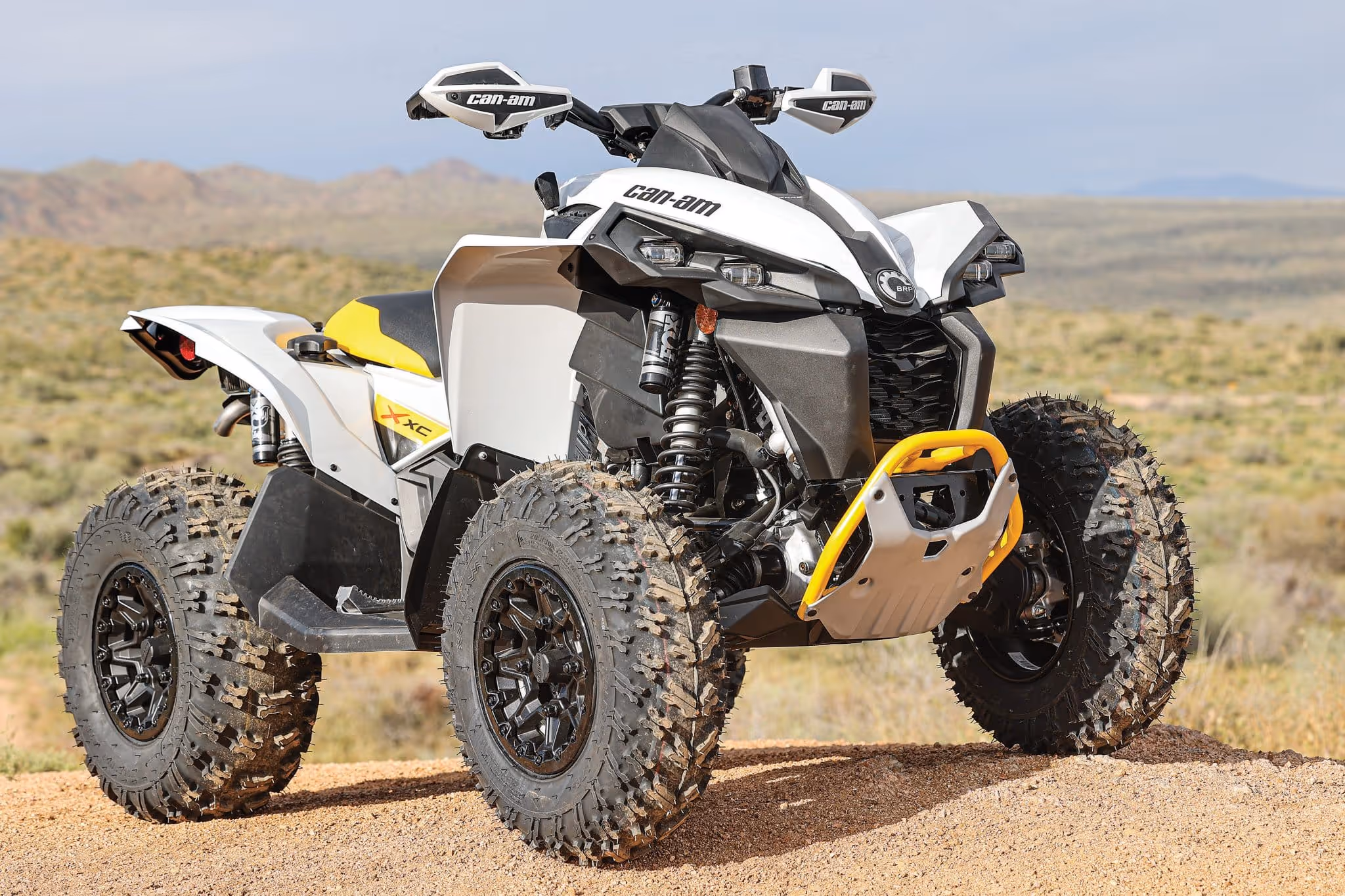 2023 CAN-AM RENEGADE comparatif