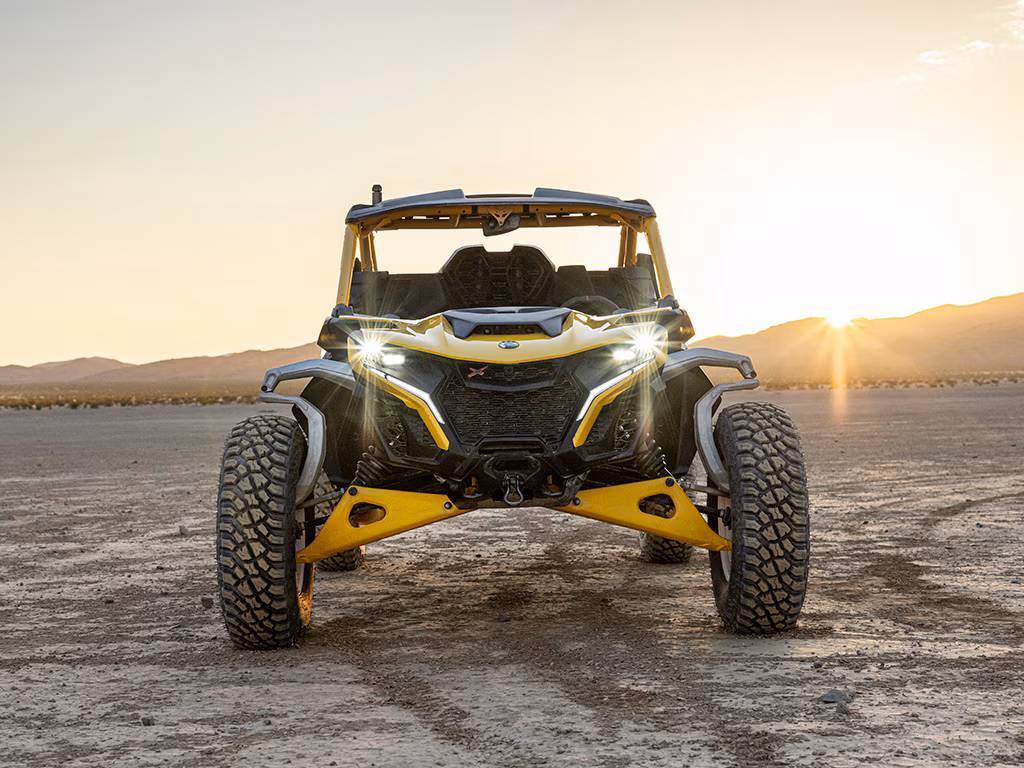 photo de face du buggy canam maverick