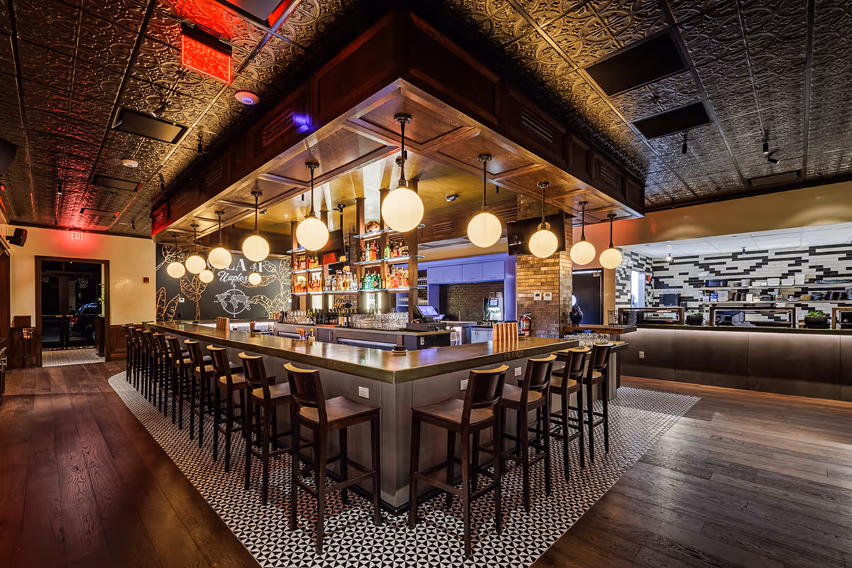 Upscale bar interior – Boston food photographer.