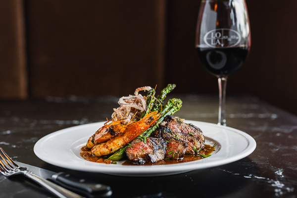 Restaurant Photography Tips: How Lighting Shapes the Experience