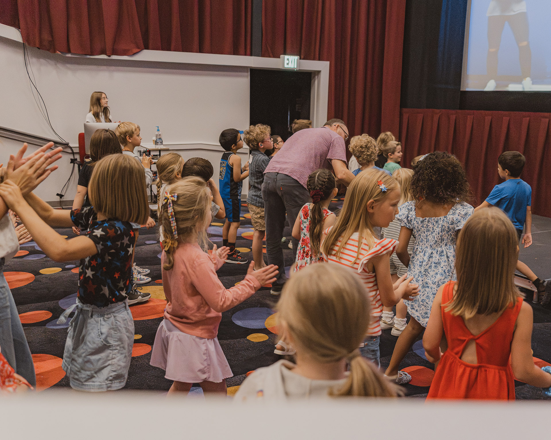 The eKids Ministry for Kindergarten through 5th grade is a vibrant, engaging environment where children discover God’s truth in fun and memorable ways. Through age-appropriate teaching, worship, and activities, friendships grow, and hearts are shaped for a lifetime with Jesus. There are two rooms that are open for all services. One room consists of students in K-2nd, the other room is 3rd-5th. Both rooms include a minimum of 2 adults, which includes a Teacher, and youth students to assist.