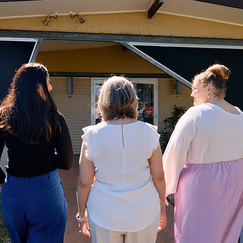 Women walking into Mackay Women's Services