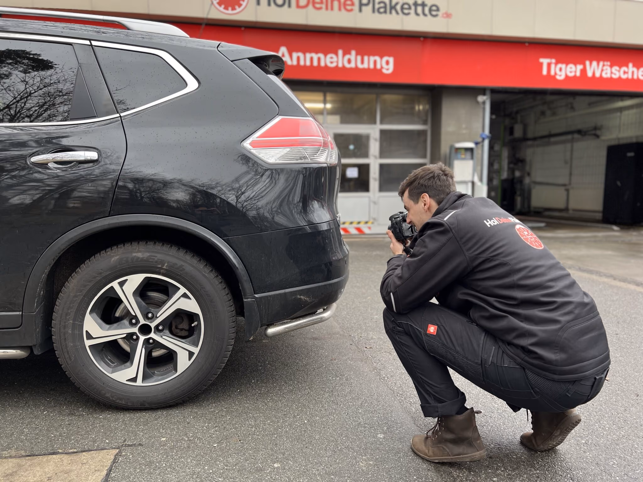 Cover image for the blog post "Damage following an accident — What do I have to do?"