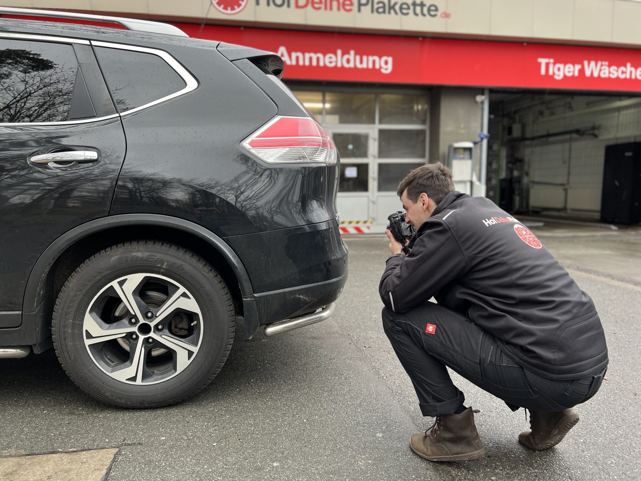 Cover image for the blog post "Damage following an accident — What do I have to do?"