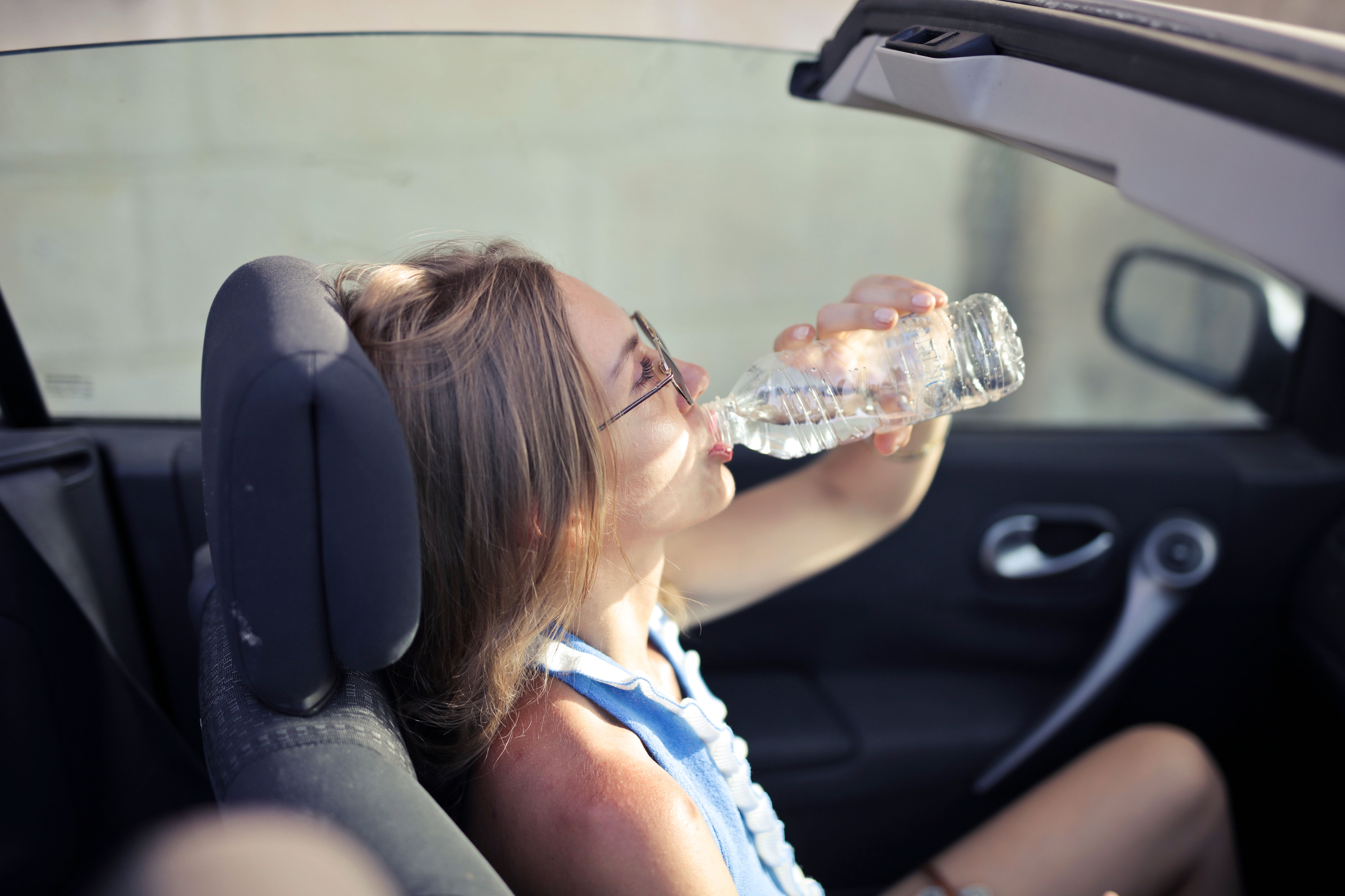 Sommerhitze: Tipps und Tricks für Fahrer und Beifahrer