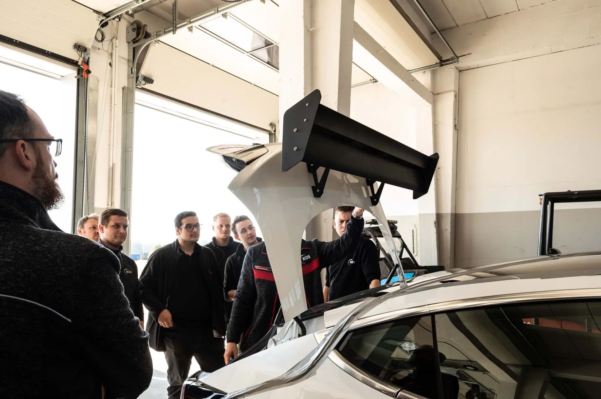 Auftriebsmessung: Neuer Workshop bei der KÜS Technik GmbH