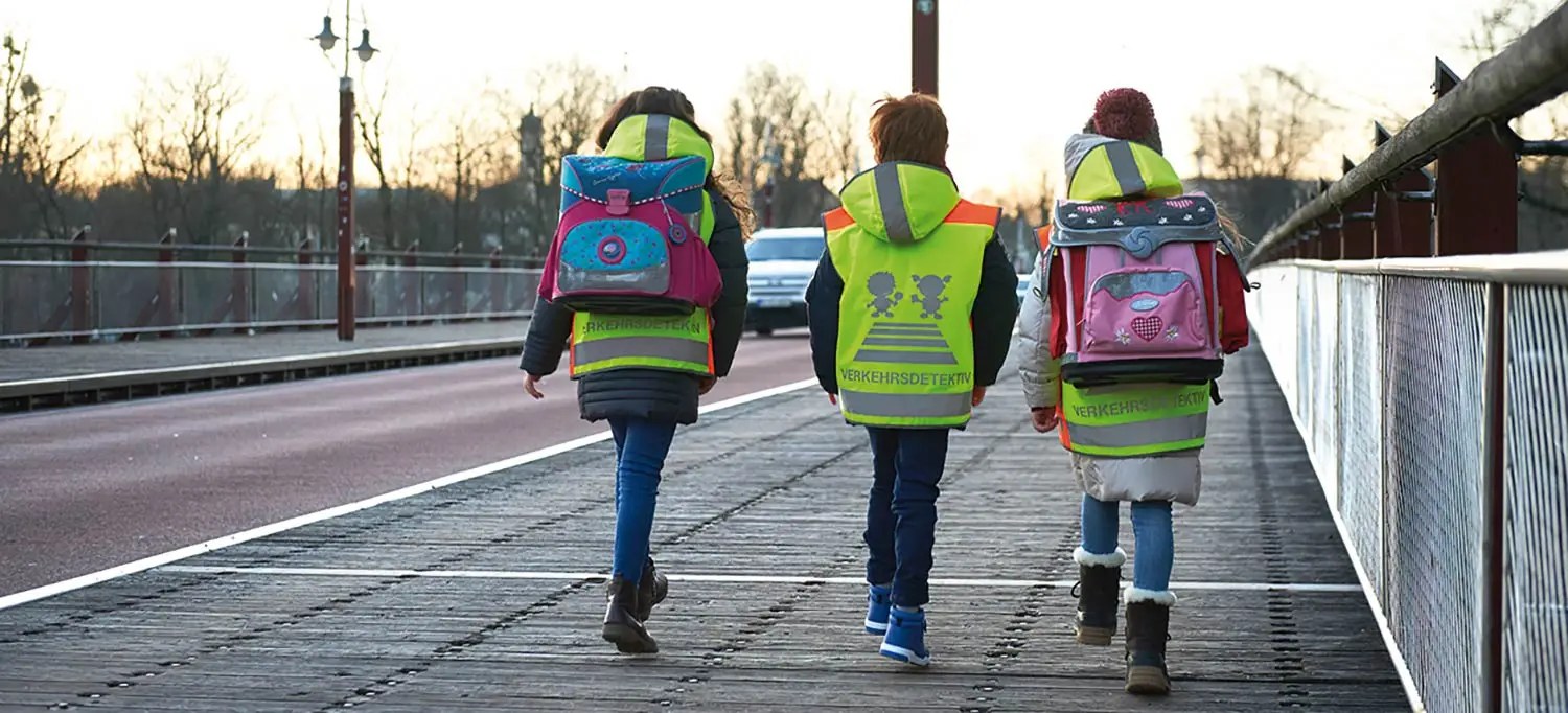 Schulanfang: KÜS-Tipps zum sicheren Schulweg