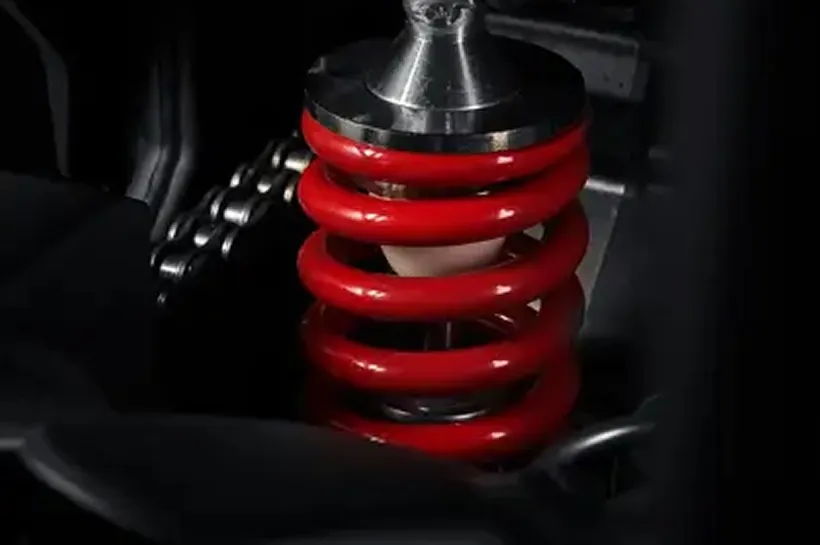 Upside down front shock absorber, with an adjustable rear shock absorber that divides into five sections