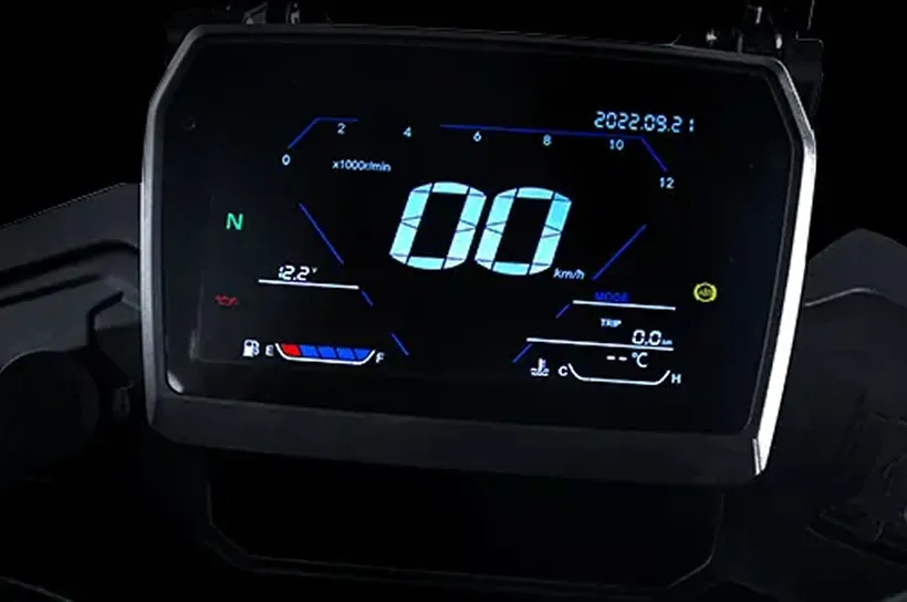 7-inch color LCD instrument